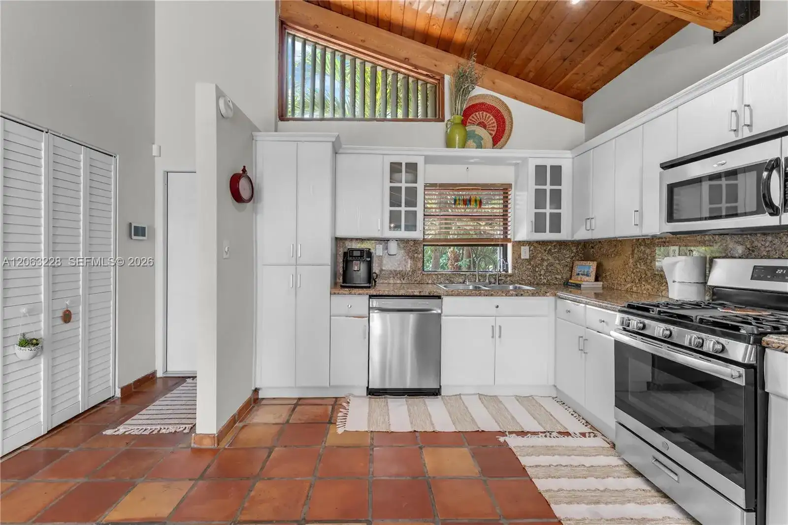 11209 SW 114th Lane Circle, Miami FL 33176 photo 5