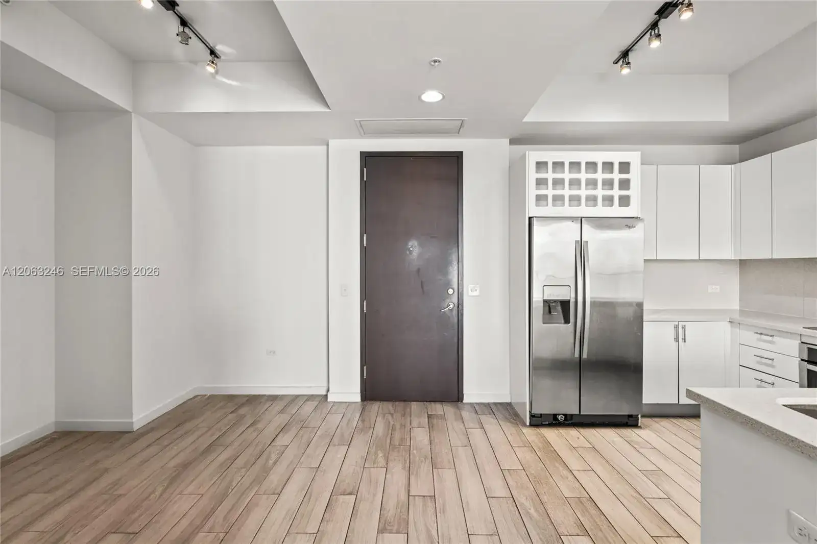 999 SW 1st Ave, Miami FL 33130 photo 4