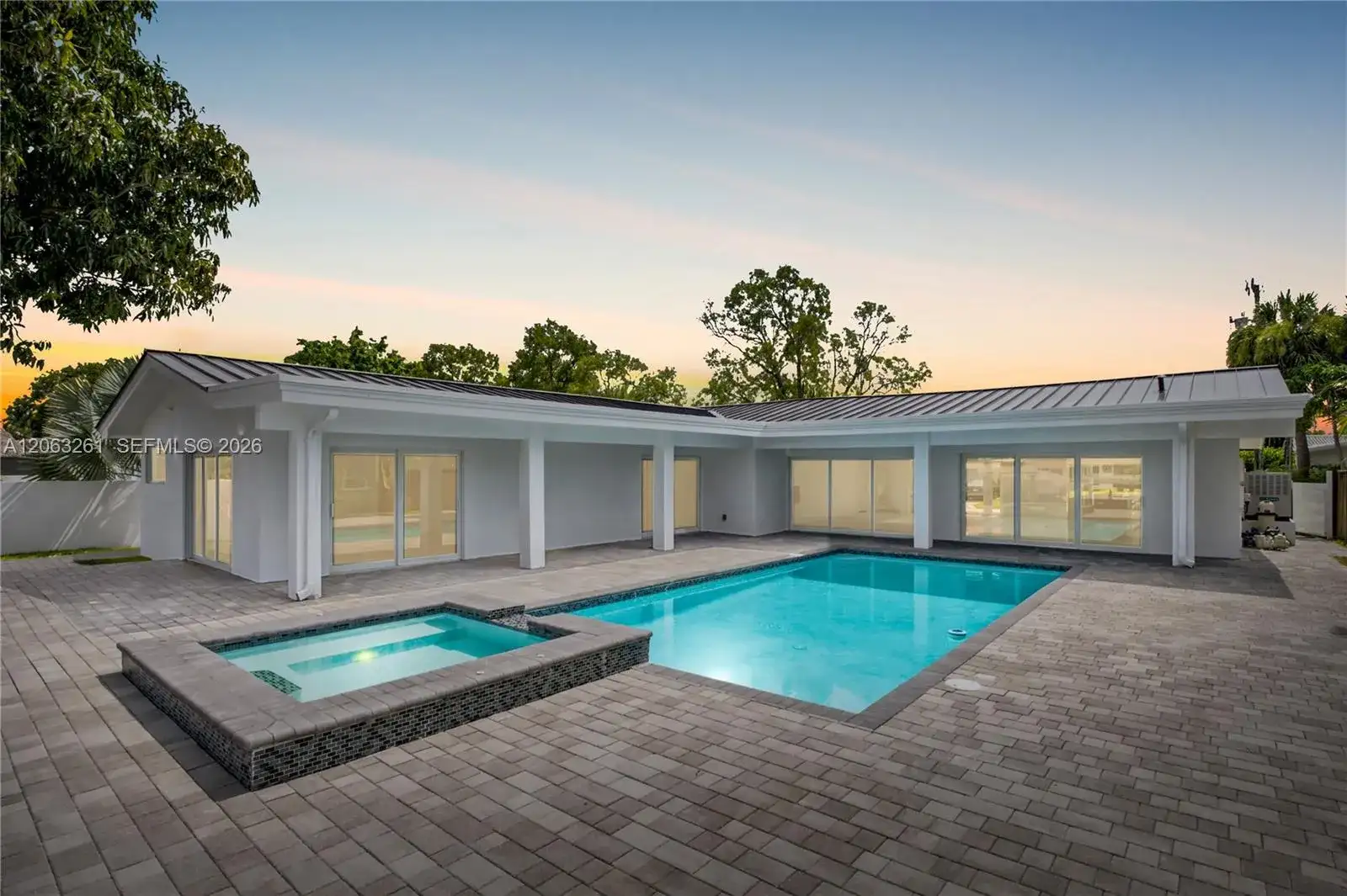 12810 Cyprus Rd, North Miami FL 33181 photo 2