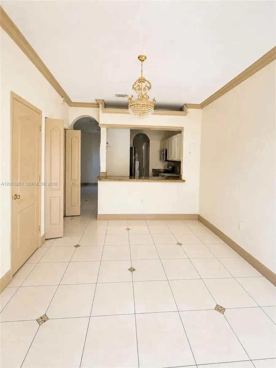 8356 NW 10th St # 6D, Miami FL 33126 photo 3