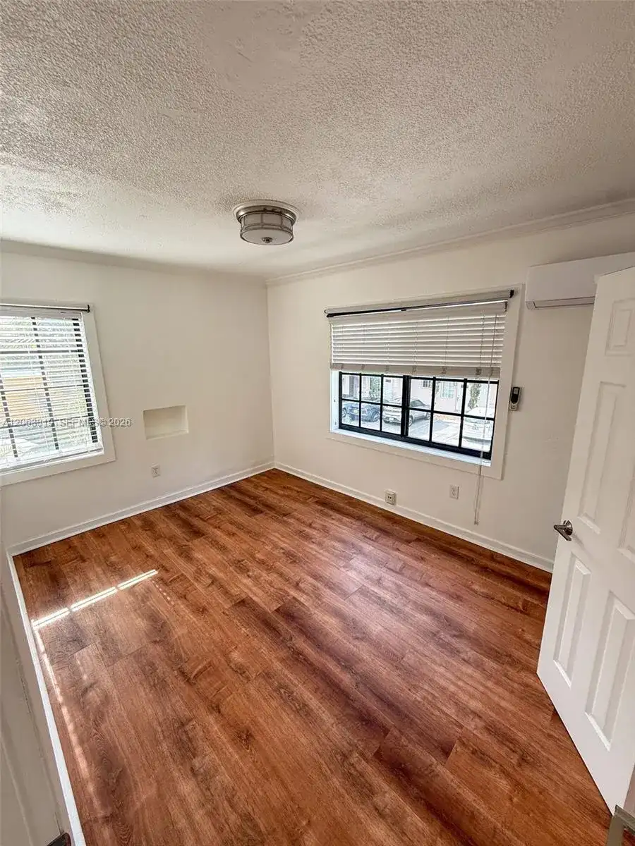 1222 Salzedo St # 4, Coral Gables FL 33134 photo 3