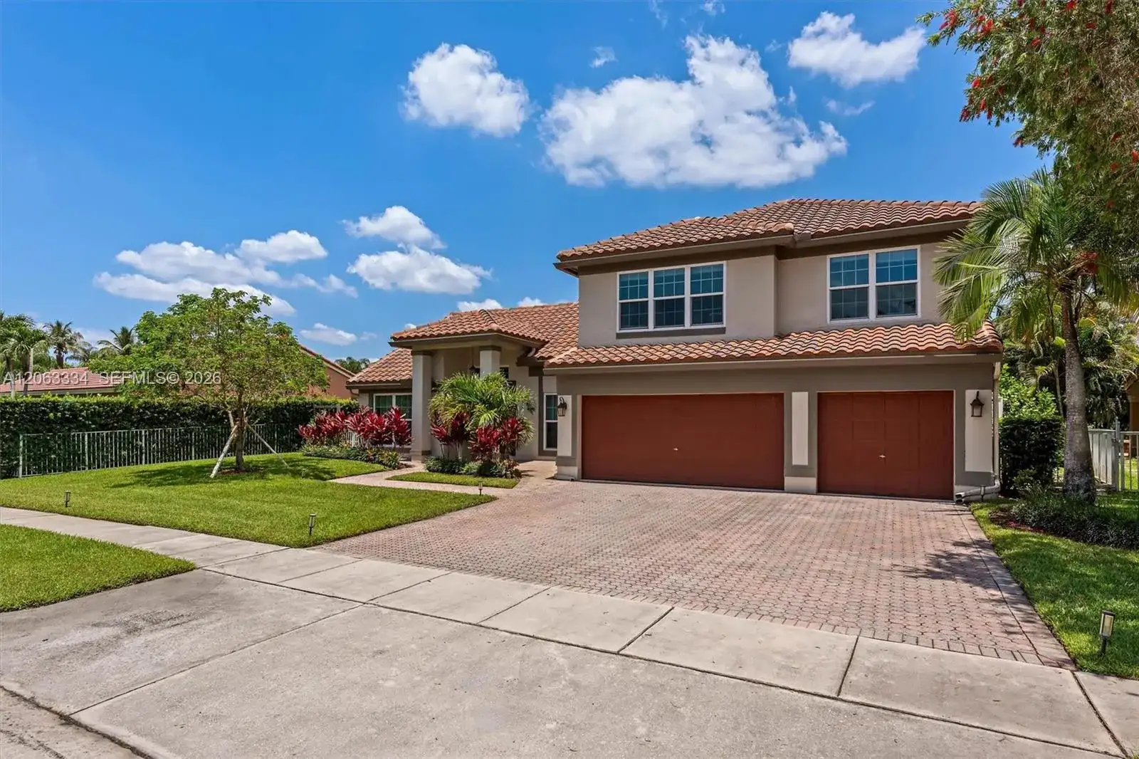 19483 NW 11th St # 0, Pembroke Pines FL 33029 photo 2