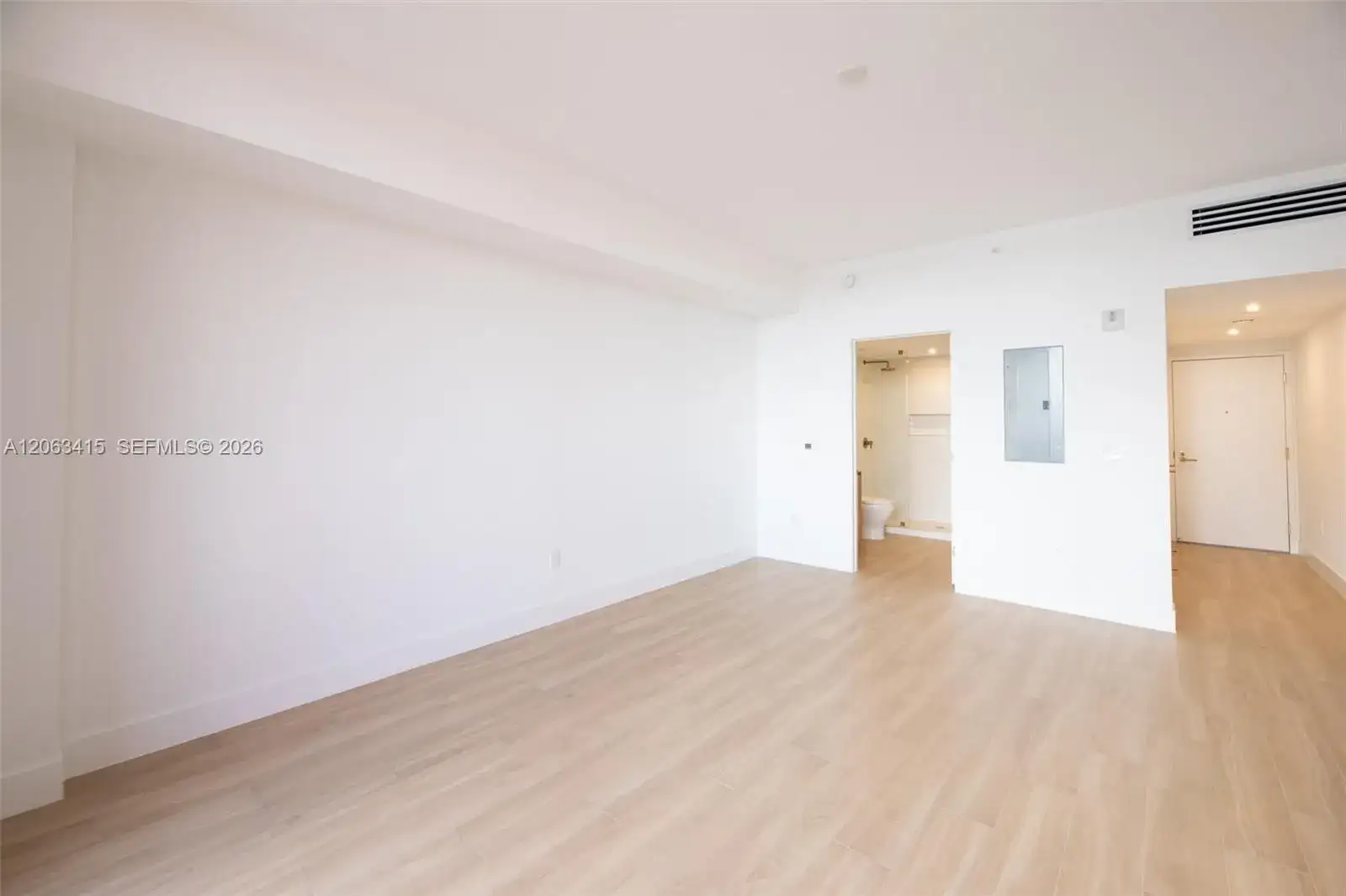 90 NE 32nd St # 516, Miami FL 33137 photo 4