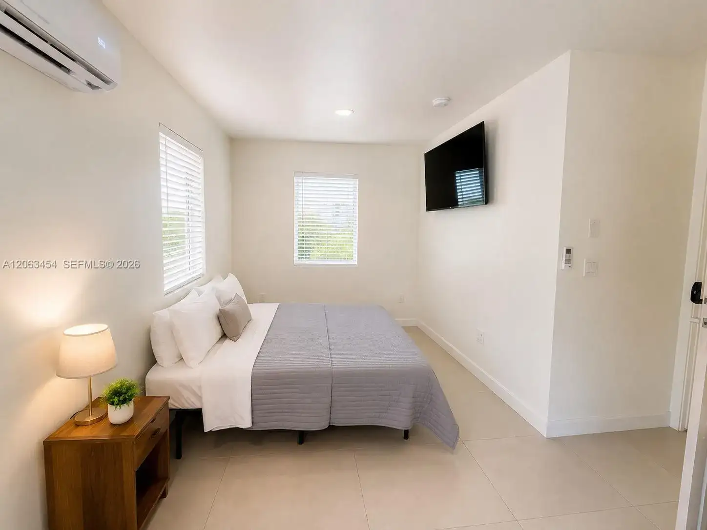 245 NE 33rd St # 207, Miami FL 33137 photo 4