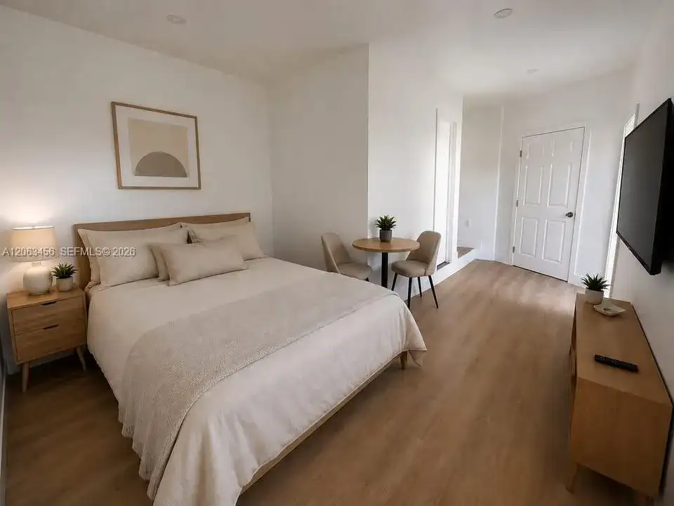 670 NE 166th St # 0, Miami FL 33162 photo 3