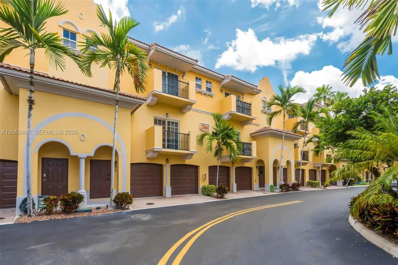 2516 SW 14th Ave # 403, Fort Lauderdale FL 33315 photo 3