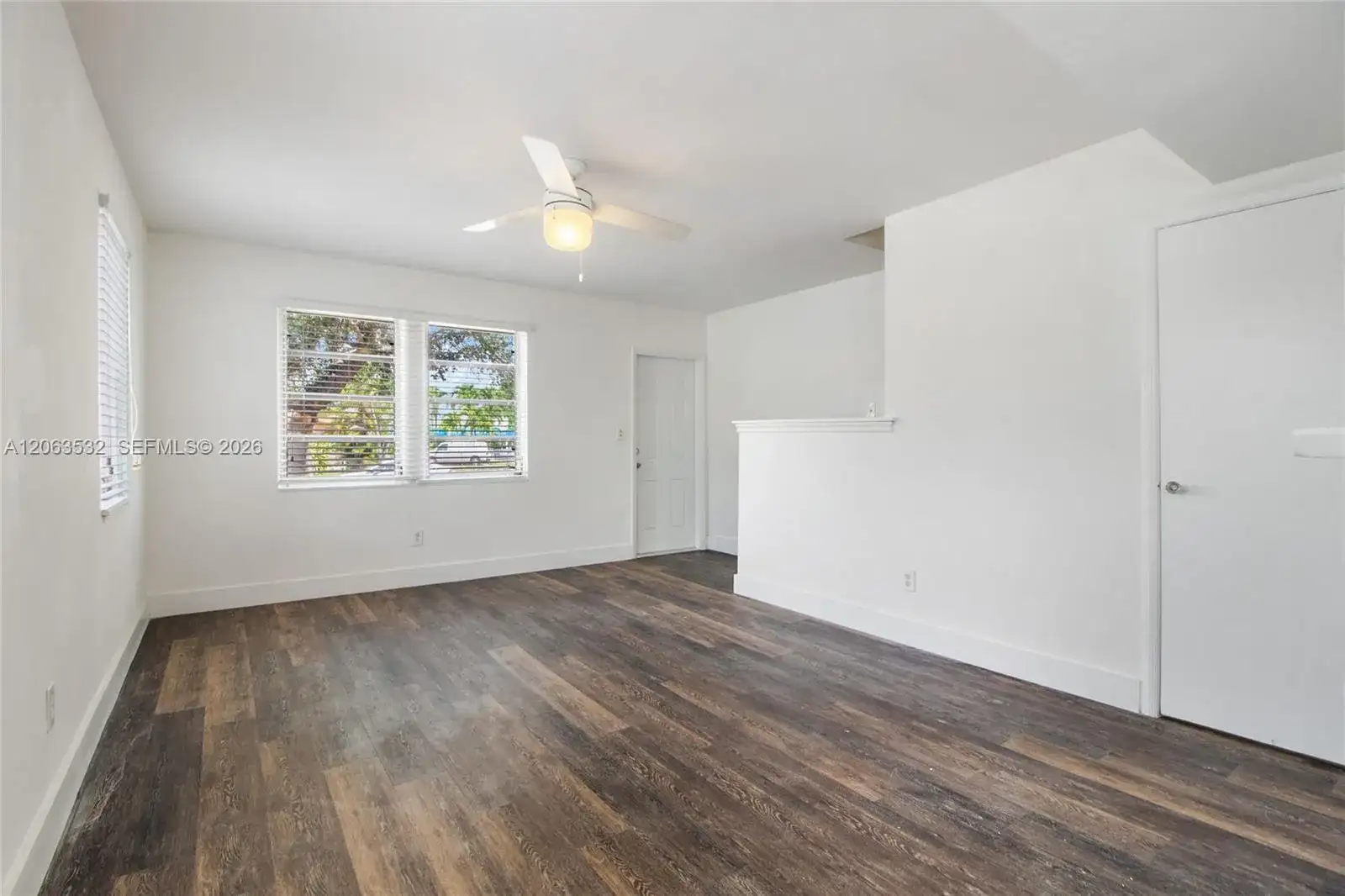 2352 SW 26th Ln, Miami FL 33133 photo 3