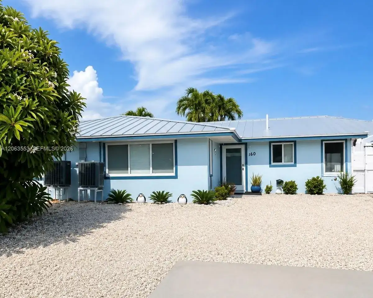 160 10th St, Key Colony FL 33051 photo 2