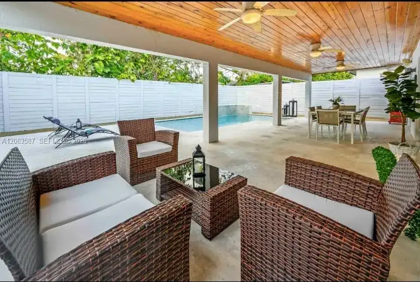 3427 Frow Ave, Miami FL 33133 photo 4