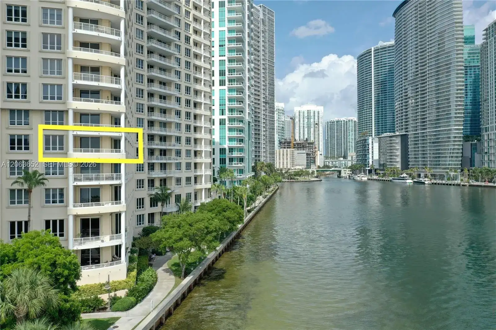 888 Brickell Key Dr # 512, Miami FL 33131 photo 3