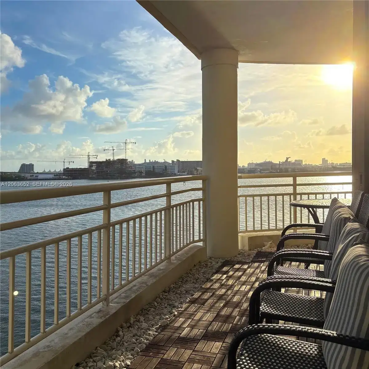 888 Brickell Key Dr # 512, Miami FL 33131 photo 5