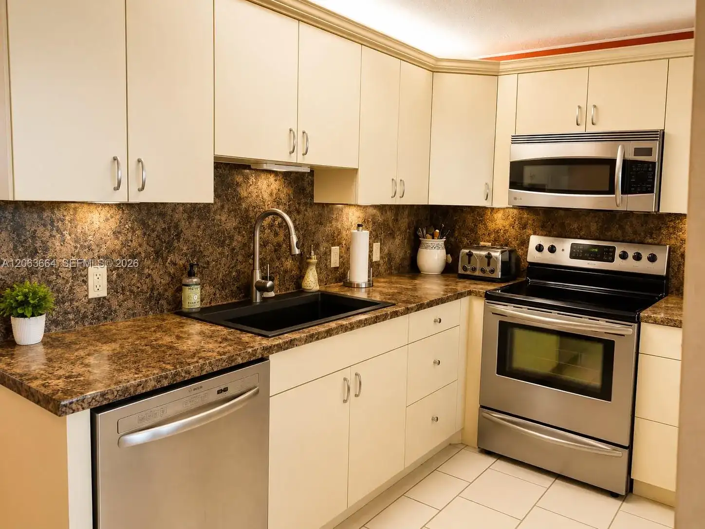 2504 Antigua Ter # F4, Coconut Creek FL 33066 photo 2