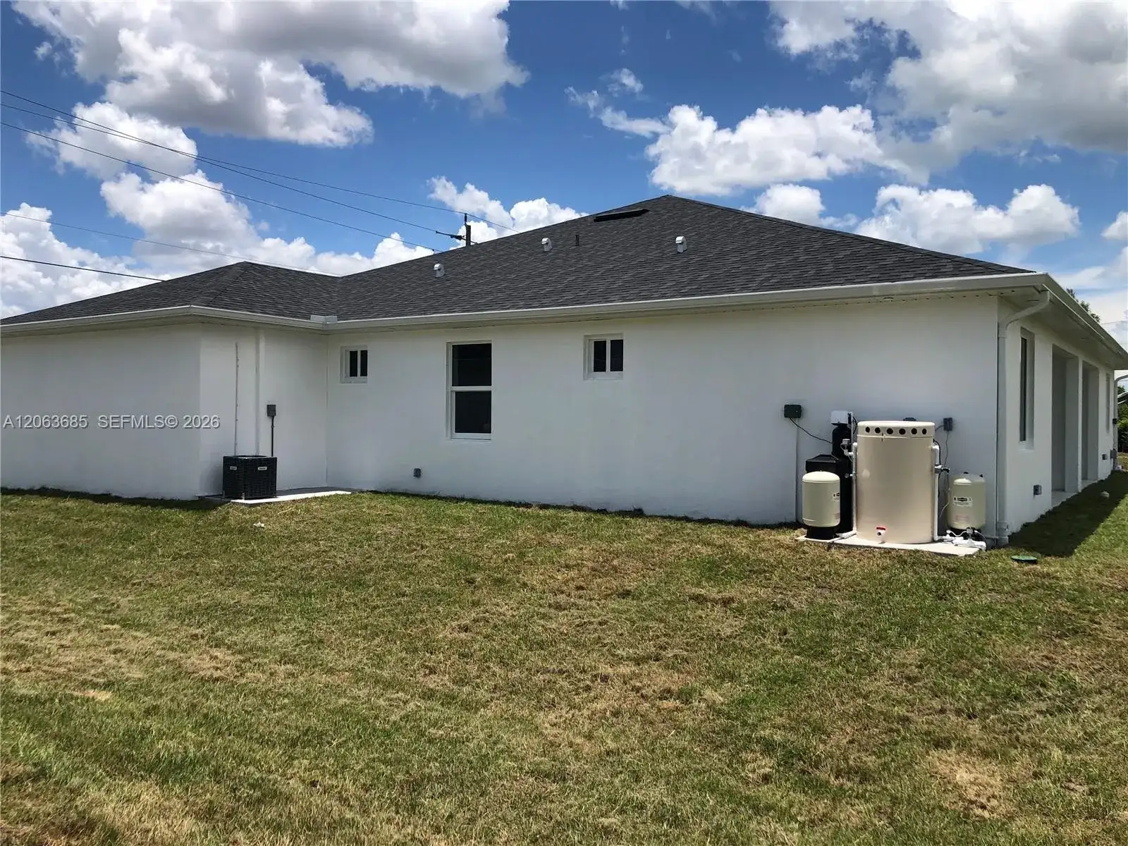 4572/4574 Golfview Blvd, Lehigh Acres FL 33973 photo 4