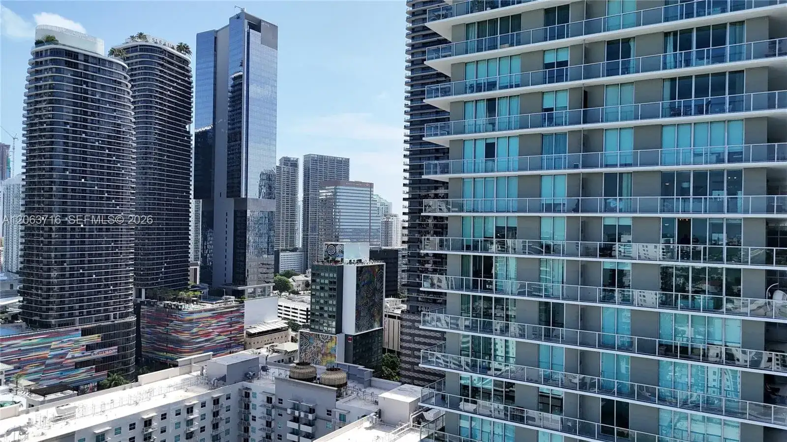 1111 SW 1st Ave, Miami FL 33130 photo 2