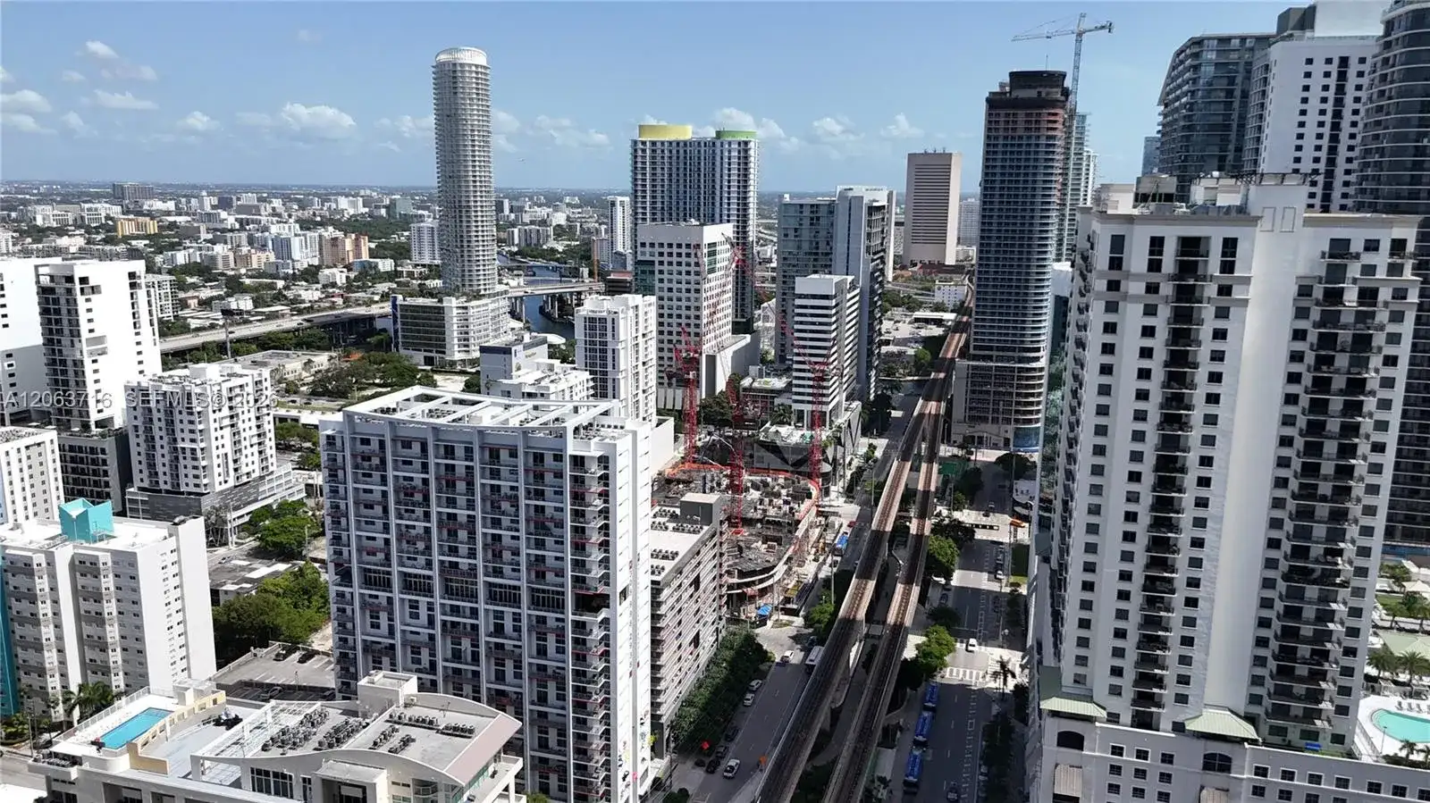 1111 SW 1st Ave, Miami FL 33130 photo 4