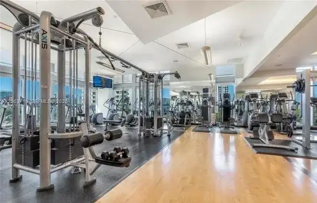 1111 SW 1st Ave, Miami FL 33130 photo 5