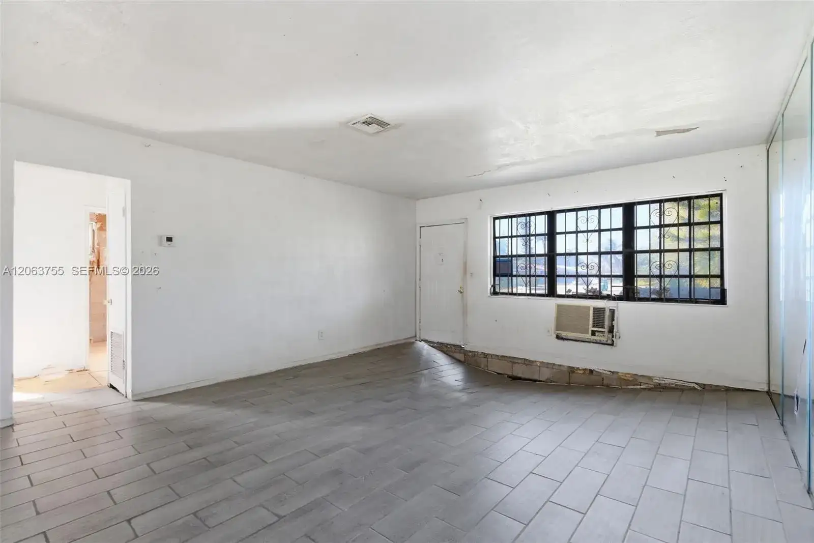 760 NE 147th St, North Miami FL 33161 photo 5