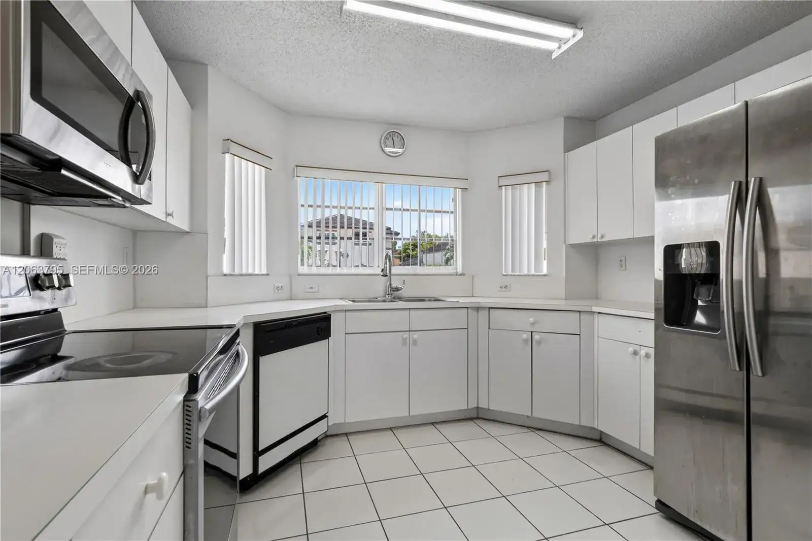 14156 SW 163rd Ter, Miami FL 33177 photo 4