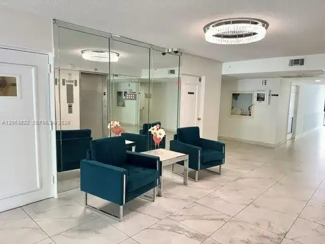 401 NE 14th Ave # 602, Hallandale Beach FL 33009 photo 2