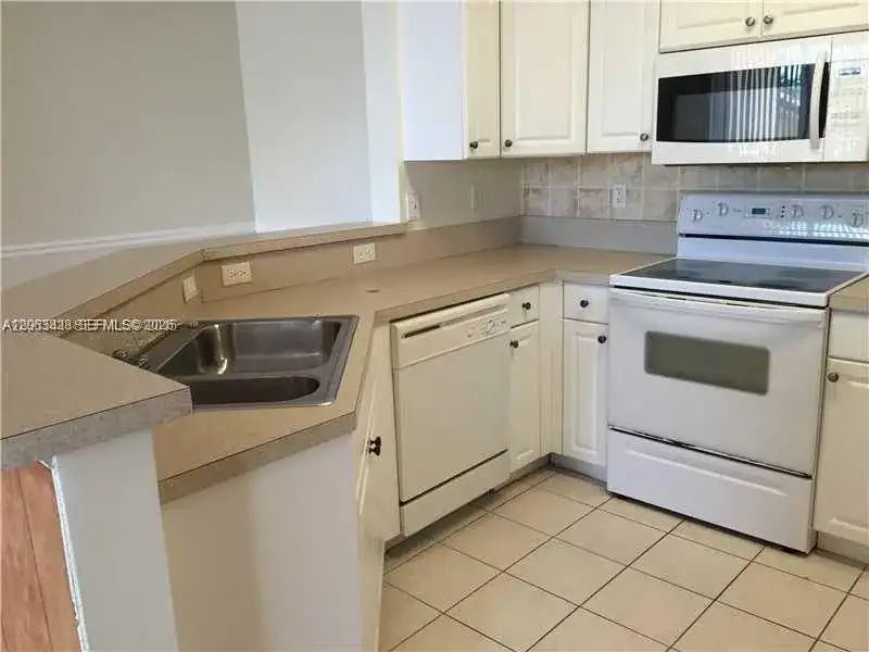 4704 SW 160th Ave # 222, Miramar FL 33027 photo 3