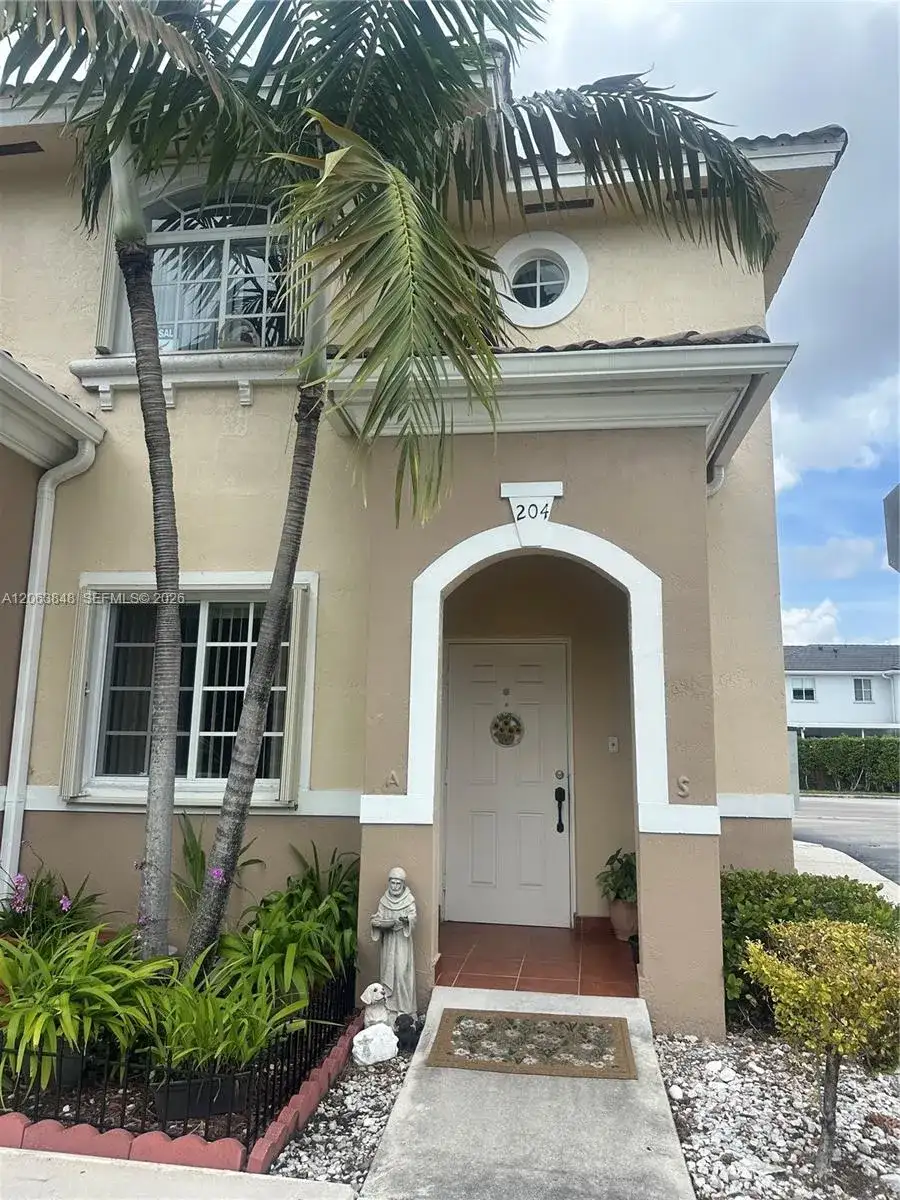 7380 NW 174th Ter # 204, Hialeah FL 33015 photo 2