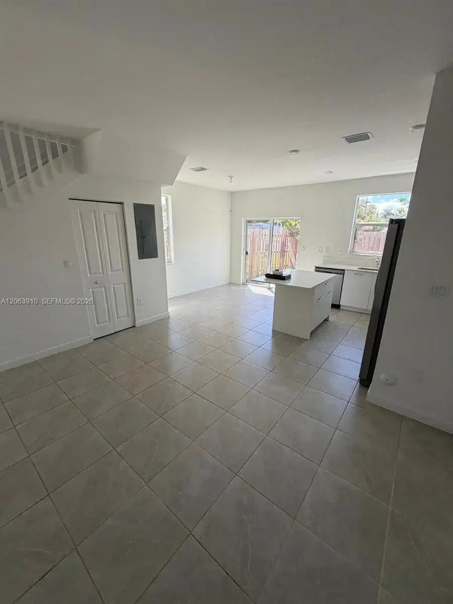 12527 NW 24 AVE # 12527, Miami FL 33167 photo 4