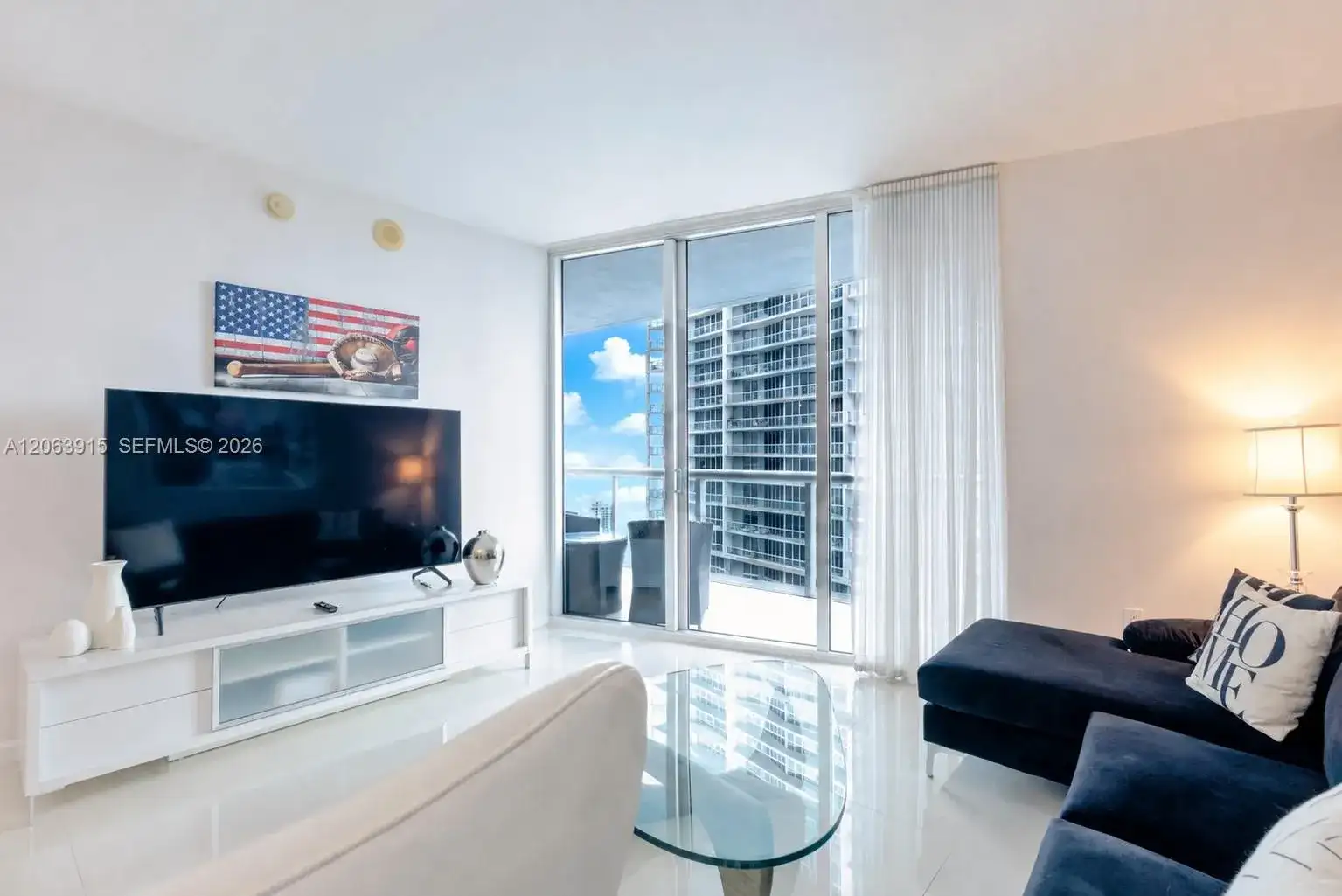 475 Brickell Ave # 4511, Miami FL 33131 photo 2