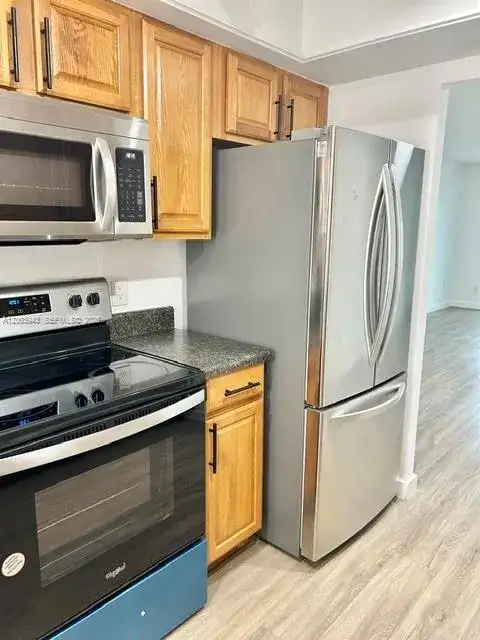 2431 SW 82nd Ave # 204, Davie FL 33324 photo 4