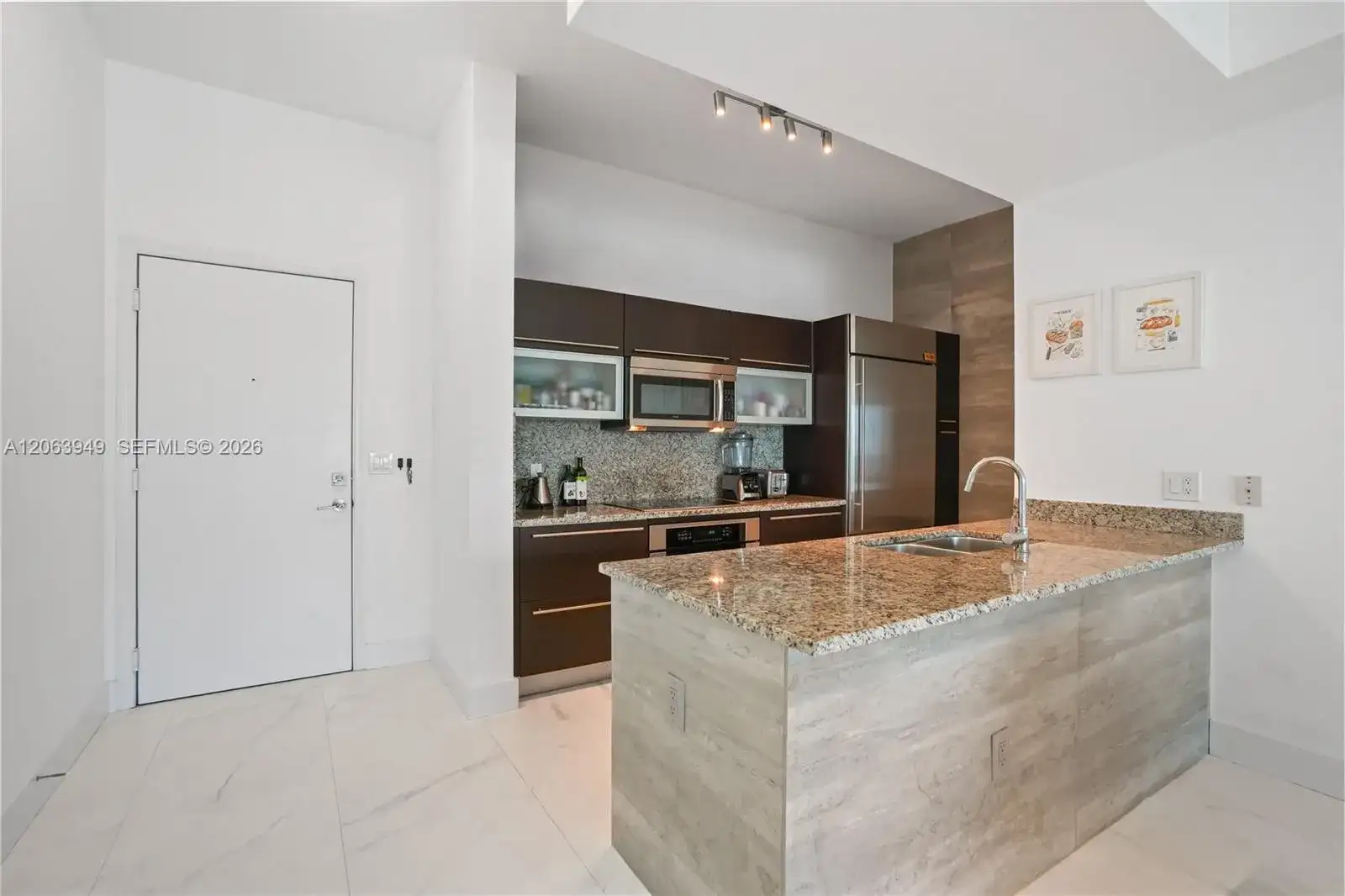 950 Brickell Bay Dr # 4101, Miami FL 33131 photo 2