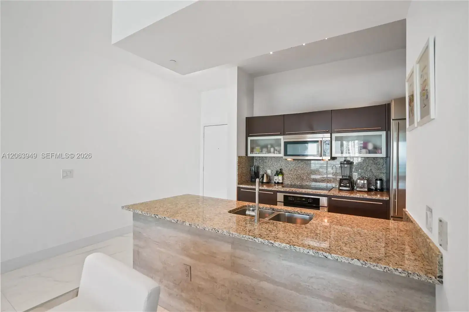 950 Brickell Bay Dr # 4101, Miami FL 33131 photo 3