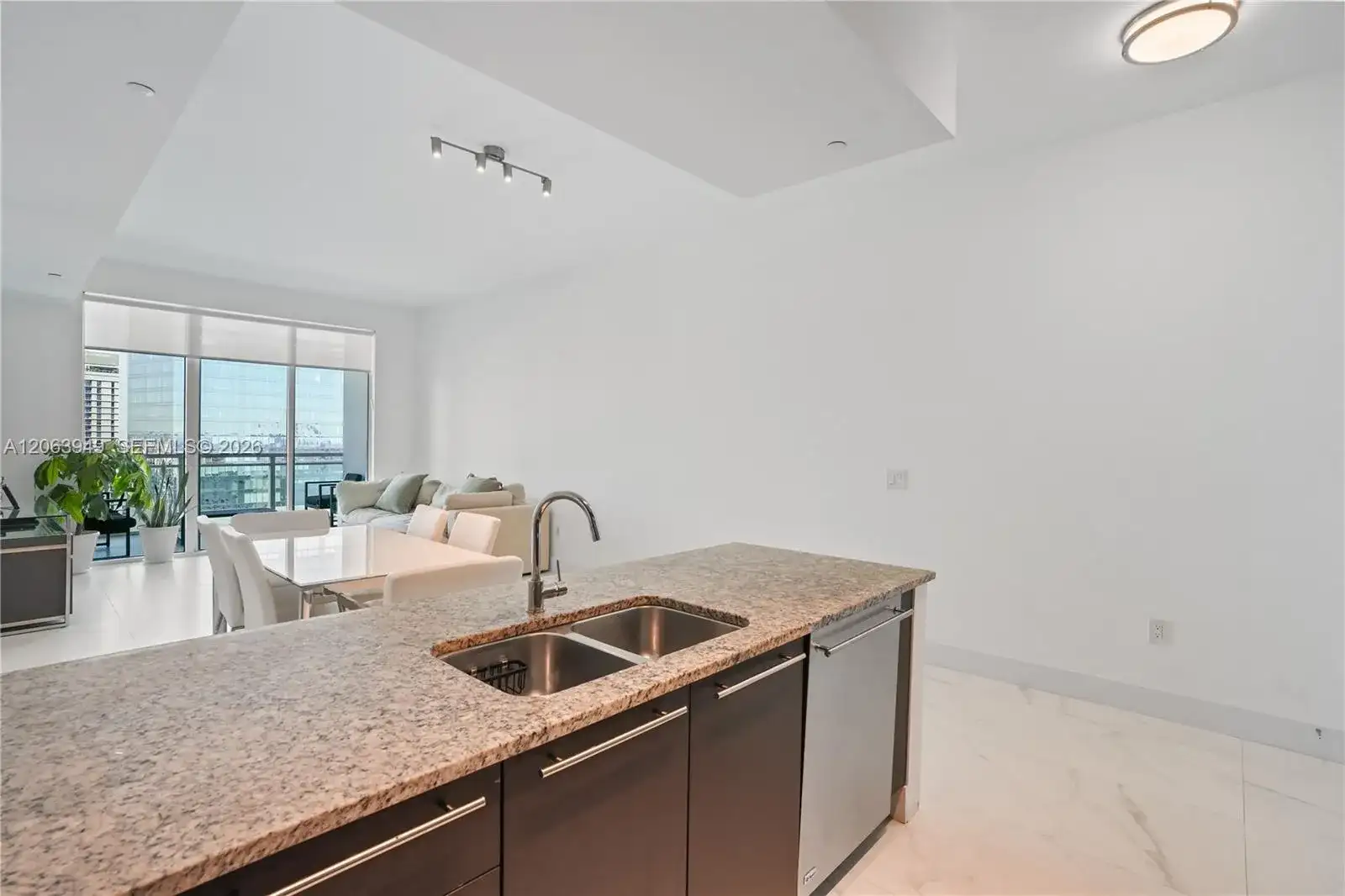 950 Brickell Bay Dr # 4101, Miami FL 33131 photo 4