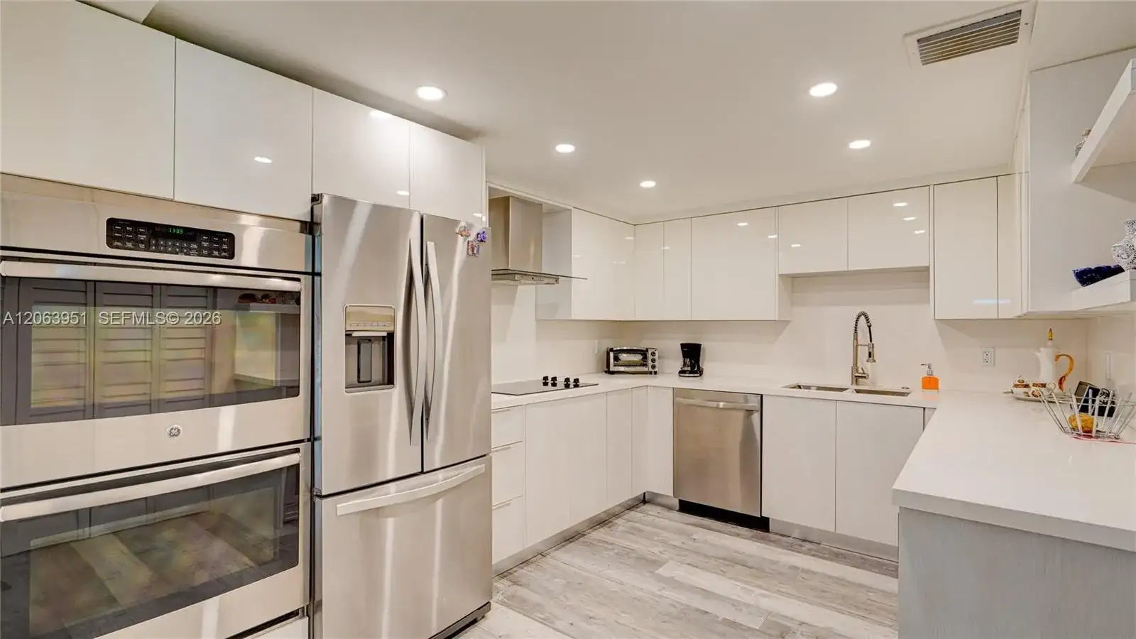16325 Golf Club Rd # 101, Weston FL 33326 photo 5