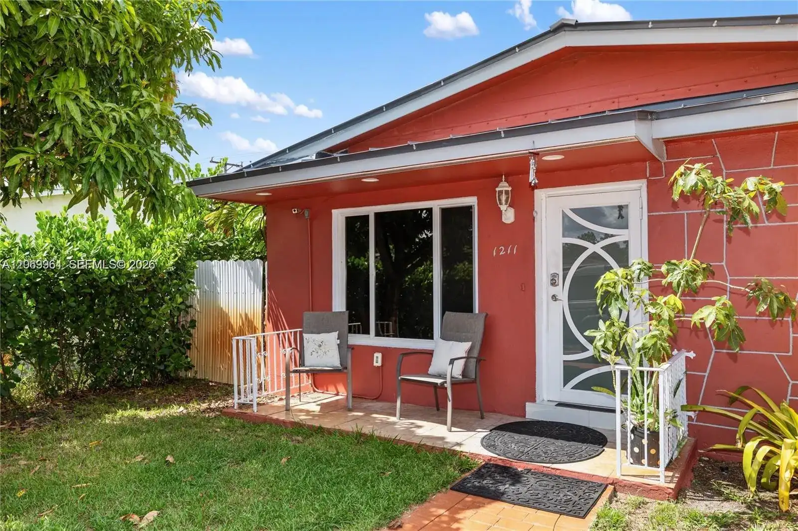1211 NW 179th St, Miami Gardens FL 33169 photo 3