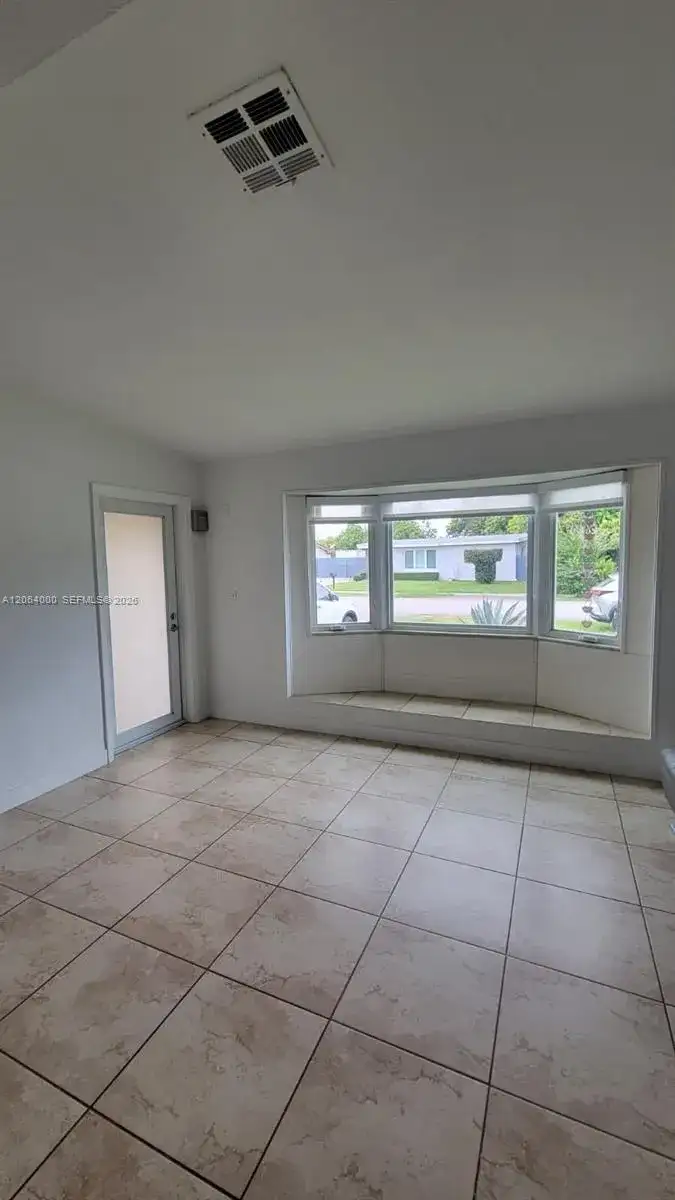 11340 SW 48th St, Miami FL 33165 photo 5