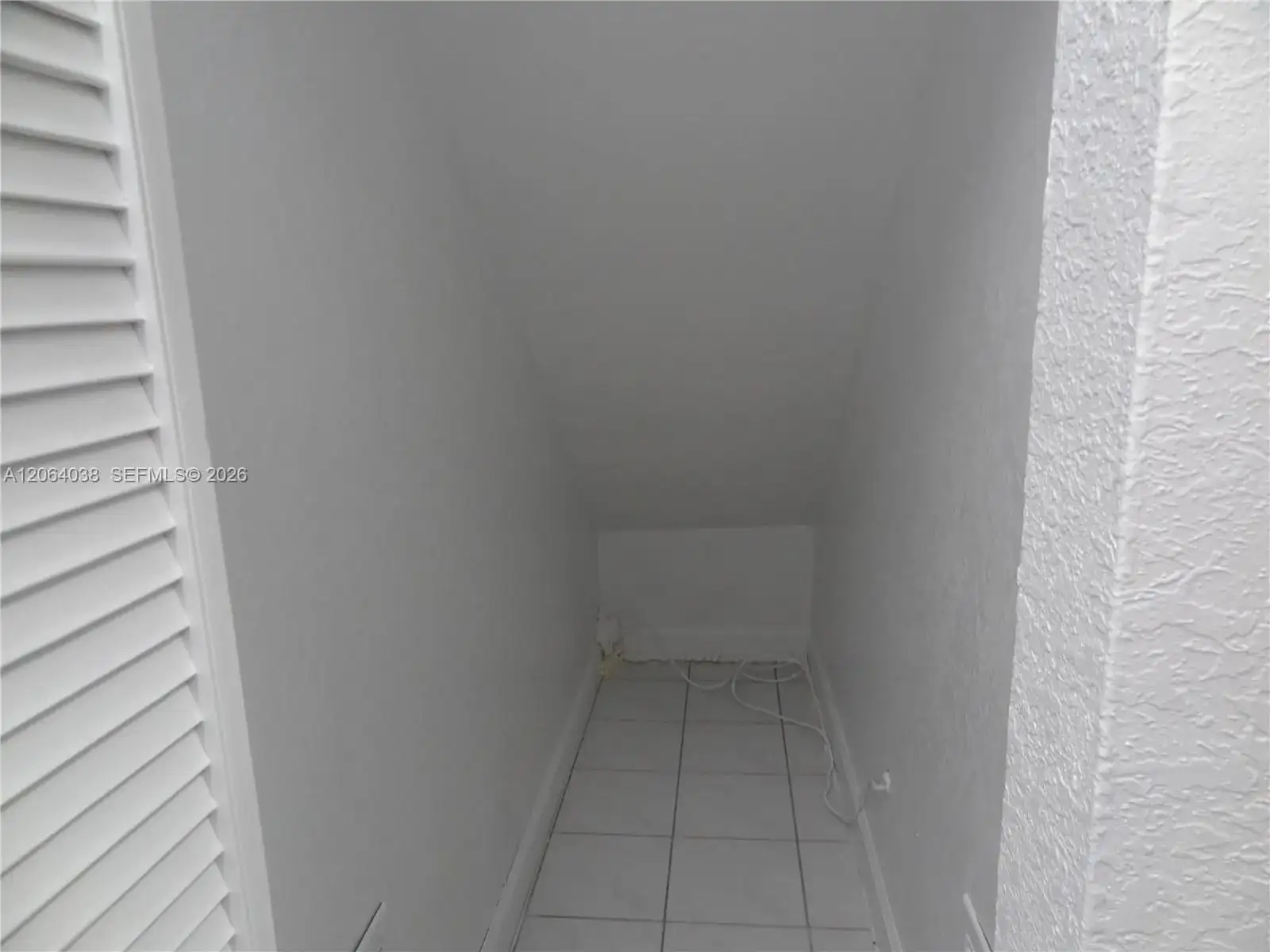 9661 SW 148th Pl, Miami FL 33196 photo 4