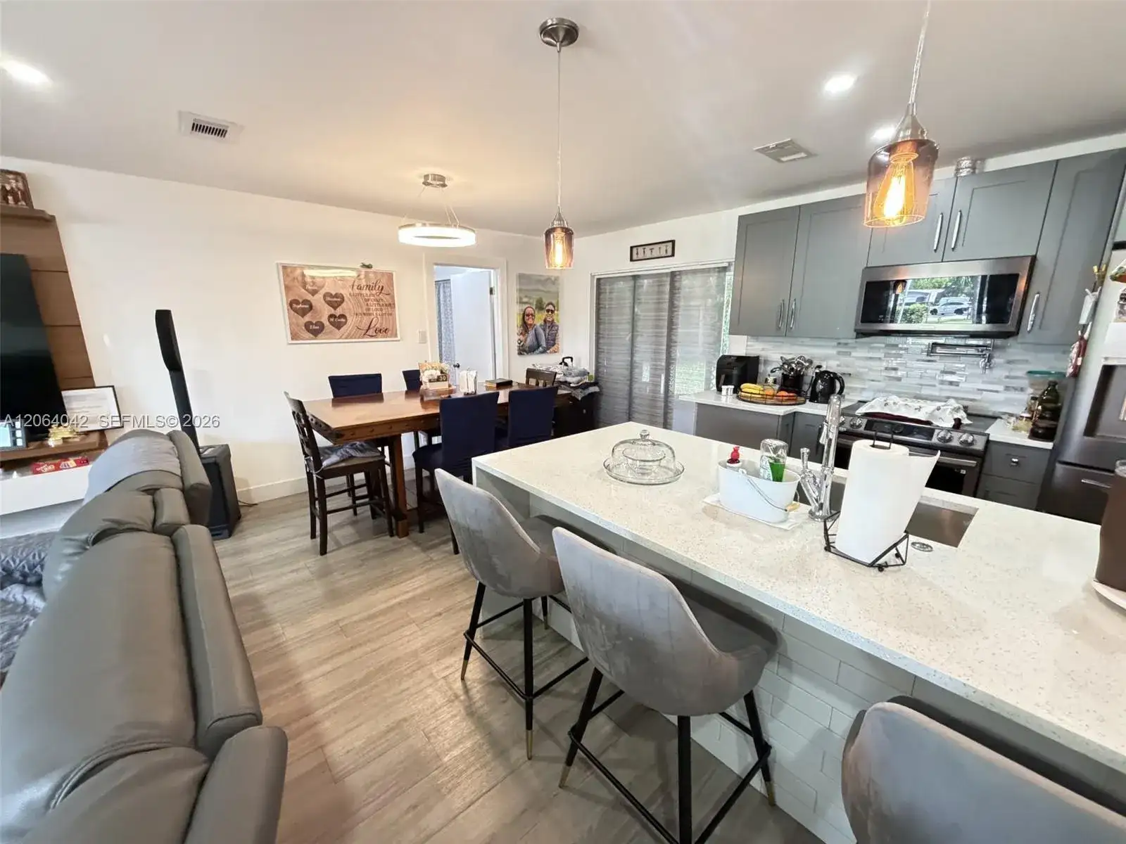 1250 NW 46th St, Deerfield Beach FL 33064 photo 4