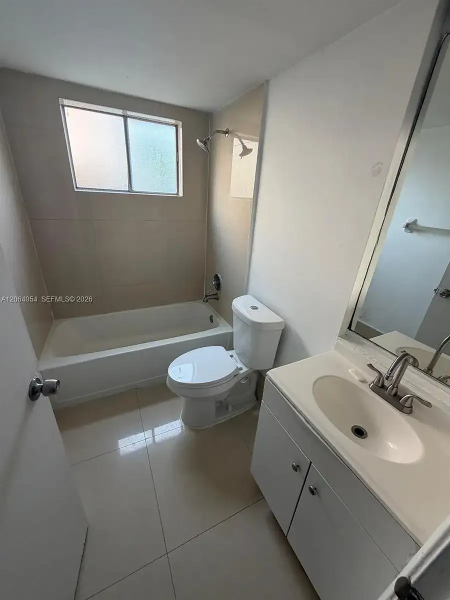 1501 W 42nd St # 102, Hialeah FL 33012 photo 4
