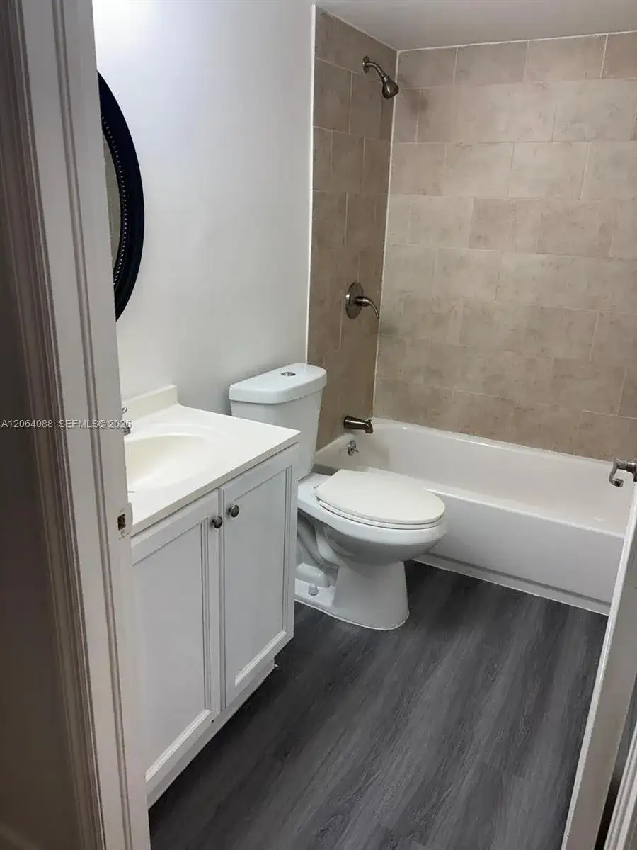 14931 SW 82nd Ter # 206, Miami FL 33193 photo 4