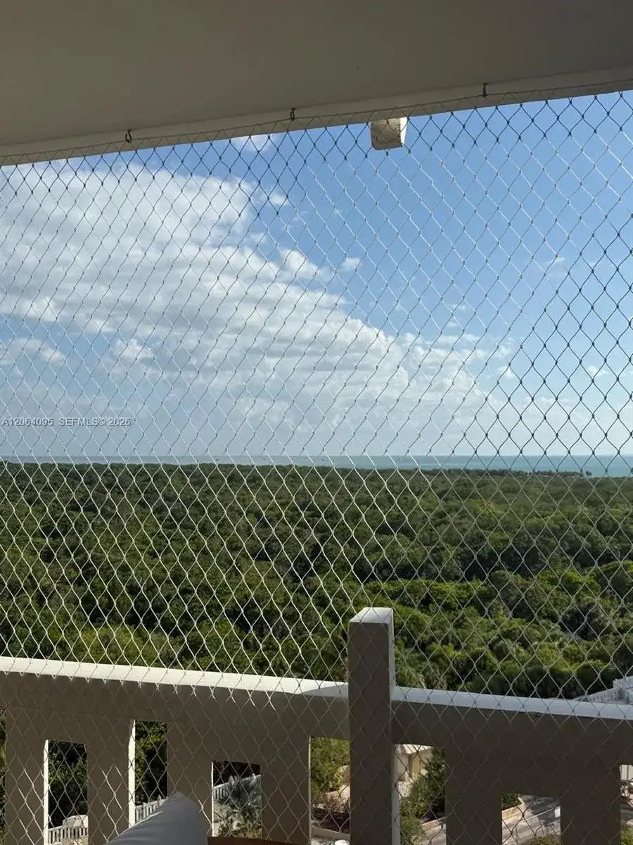 1111 Crandon Blvd # B1004, Key Biscayne FL 33149 photo 4