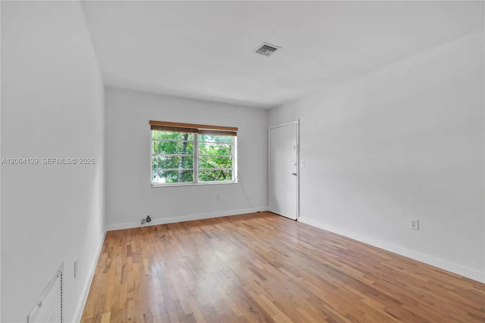 411 Santander Ave # 1, Coral Gables FL 33134 photo 4