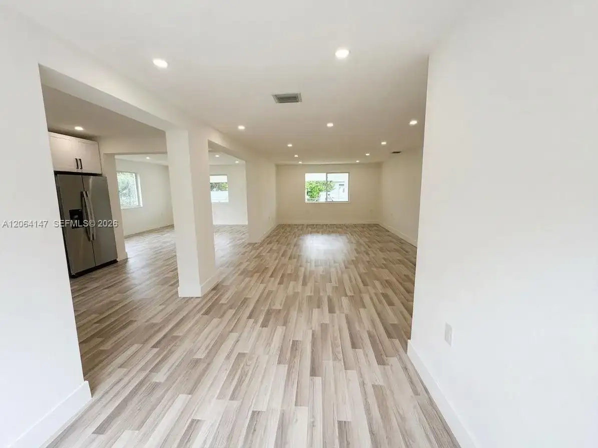 10860 SW 217th Ter, Miami FL 33170 photo 3