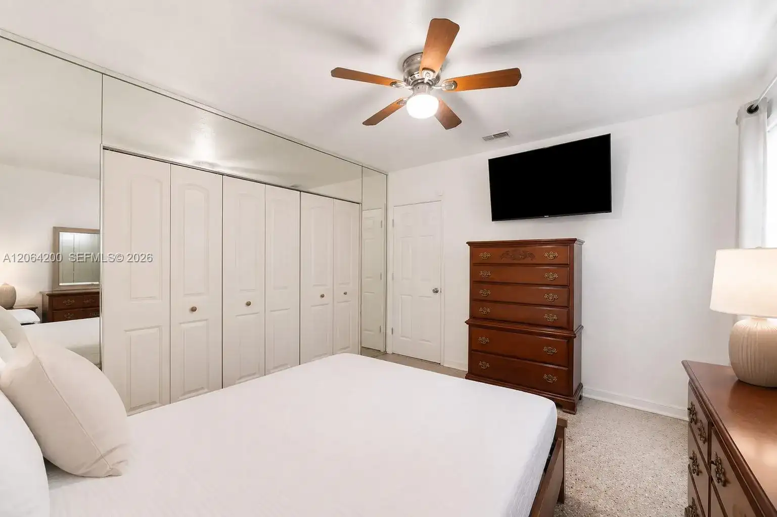 291 W 47th St, Hialeah FL 33012 photo 5
