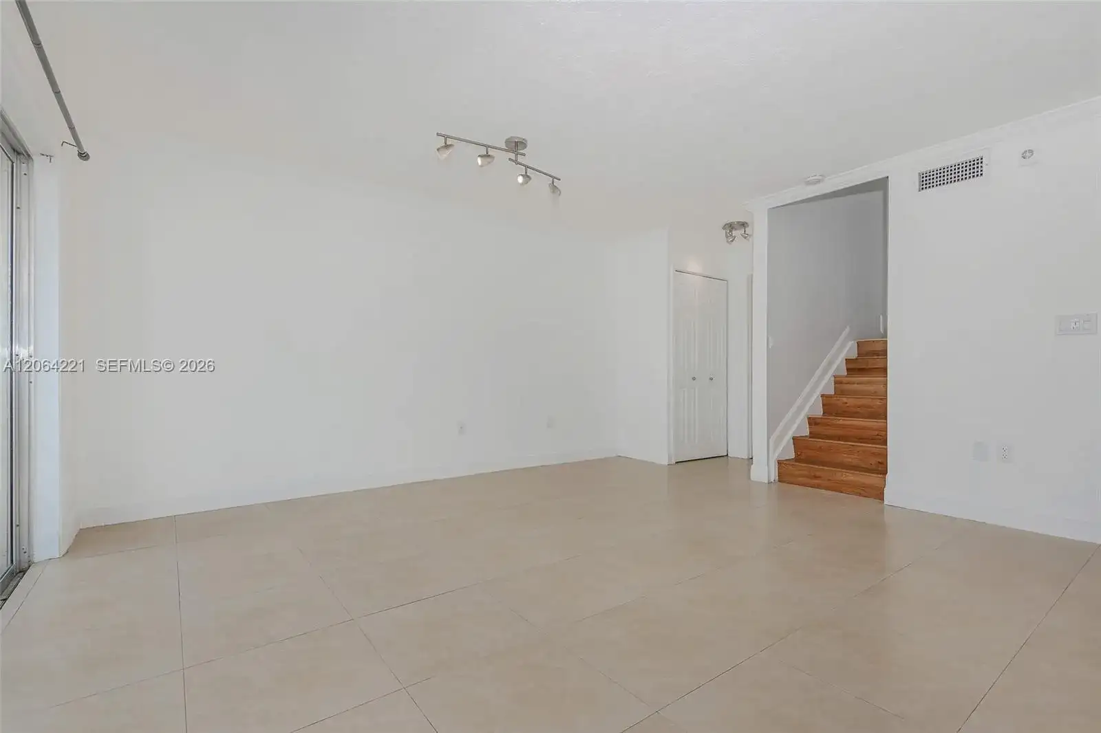 4520 SW 68th Ct Cir # 5, Miami FL 33155 photo 4