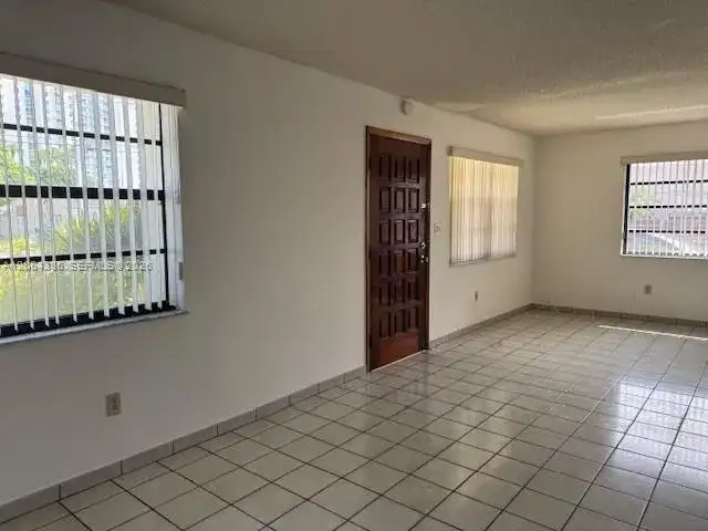 3022 SW 23rd St # 3022, Miami FL 33145 photo 2