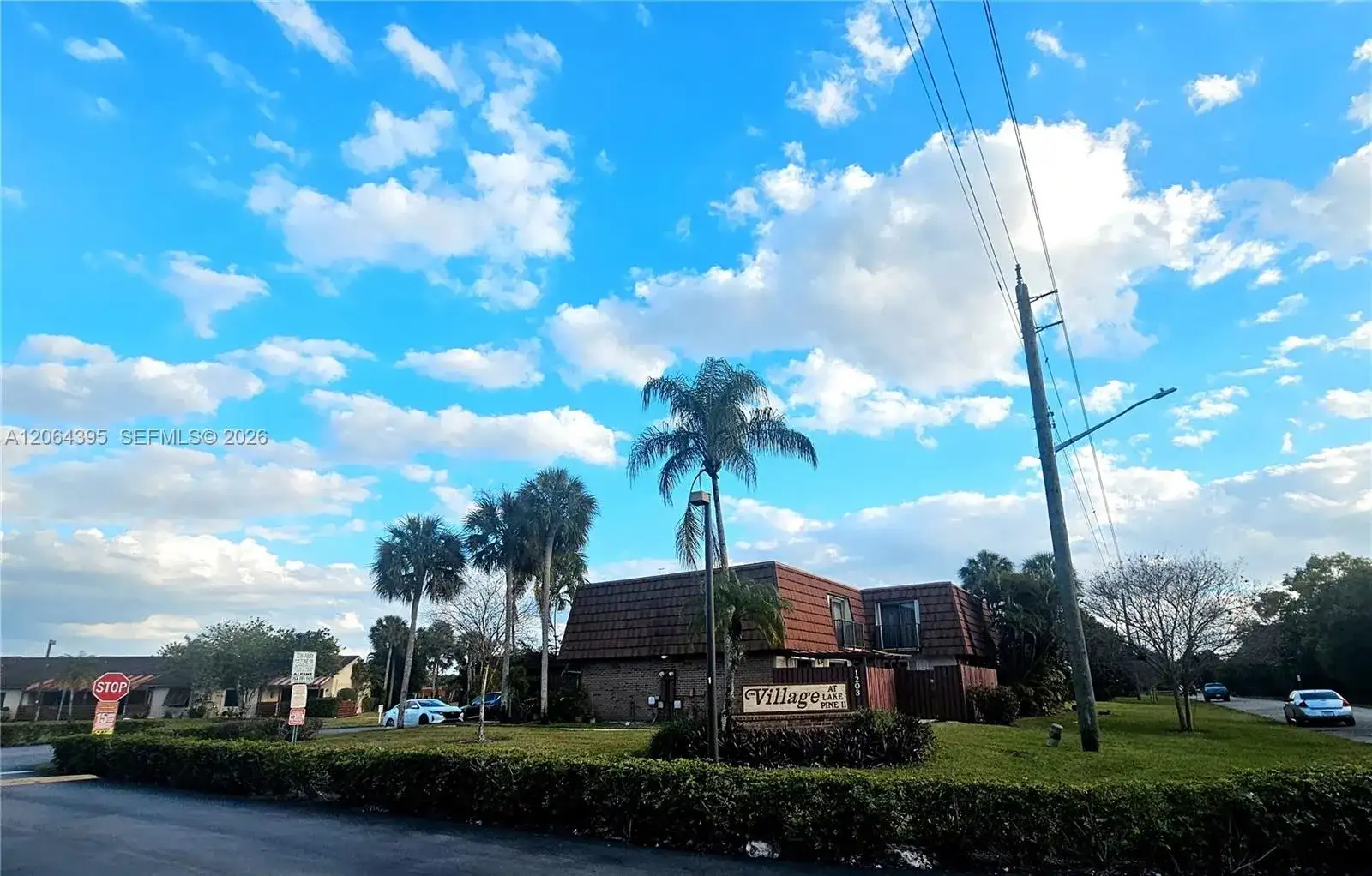 1201 SW 120th Way, Davie FL 33325 photo 2