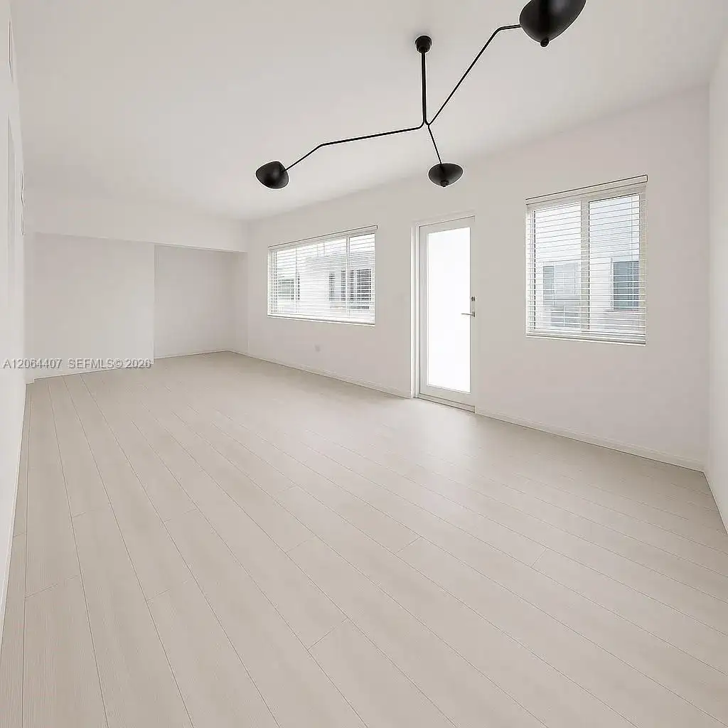 1110 Venetian Way # 2B, Miami FL 33139 photo 4