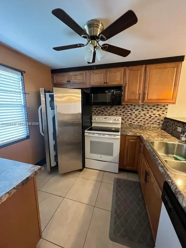 7305 NW 4th Pl # 108, Margate FL 33063 photo 4