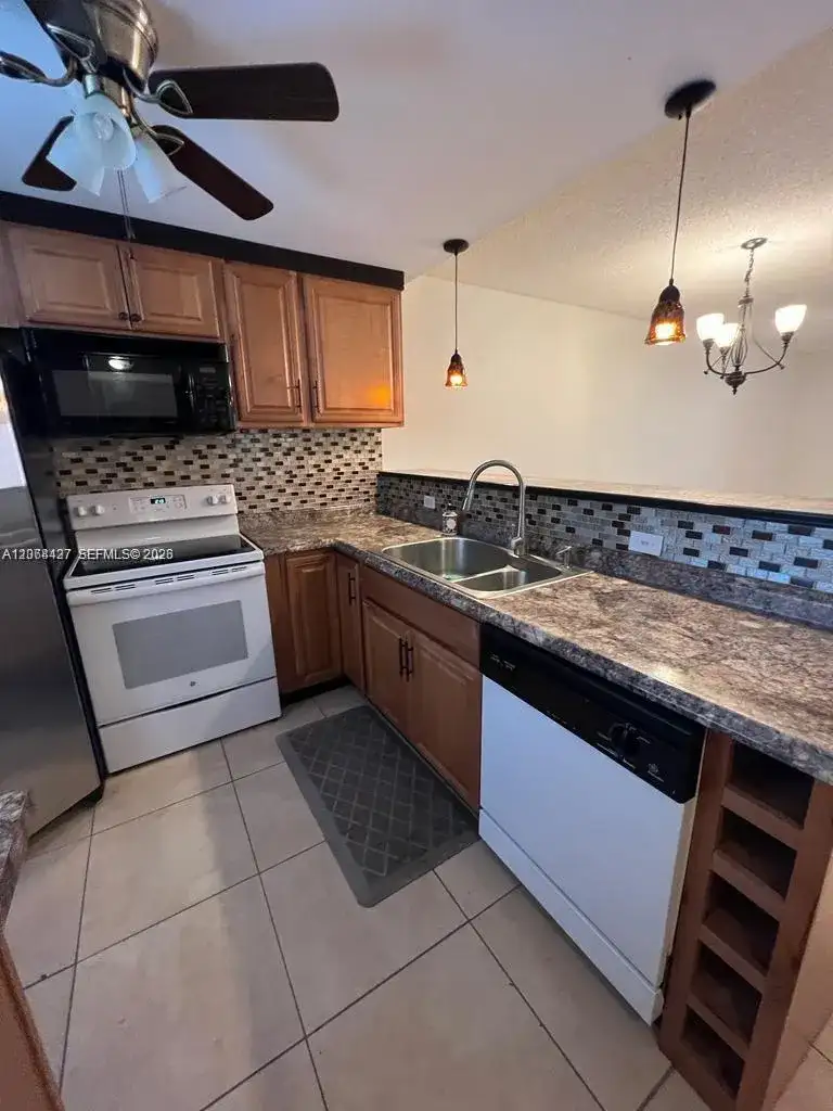 7305 NW 4th Pl # 108, Margate FL 33063 photo 5