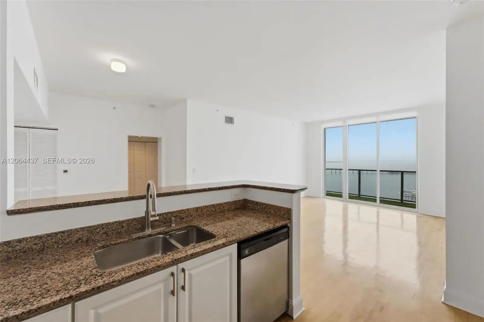 1155 Brickell Bay Dr, Miami FL 33131 photo 5