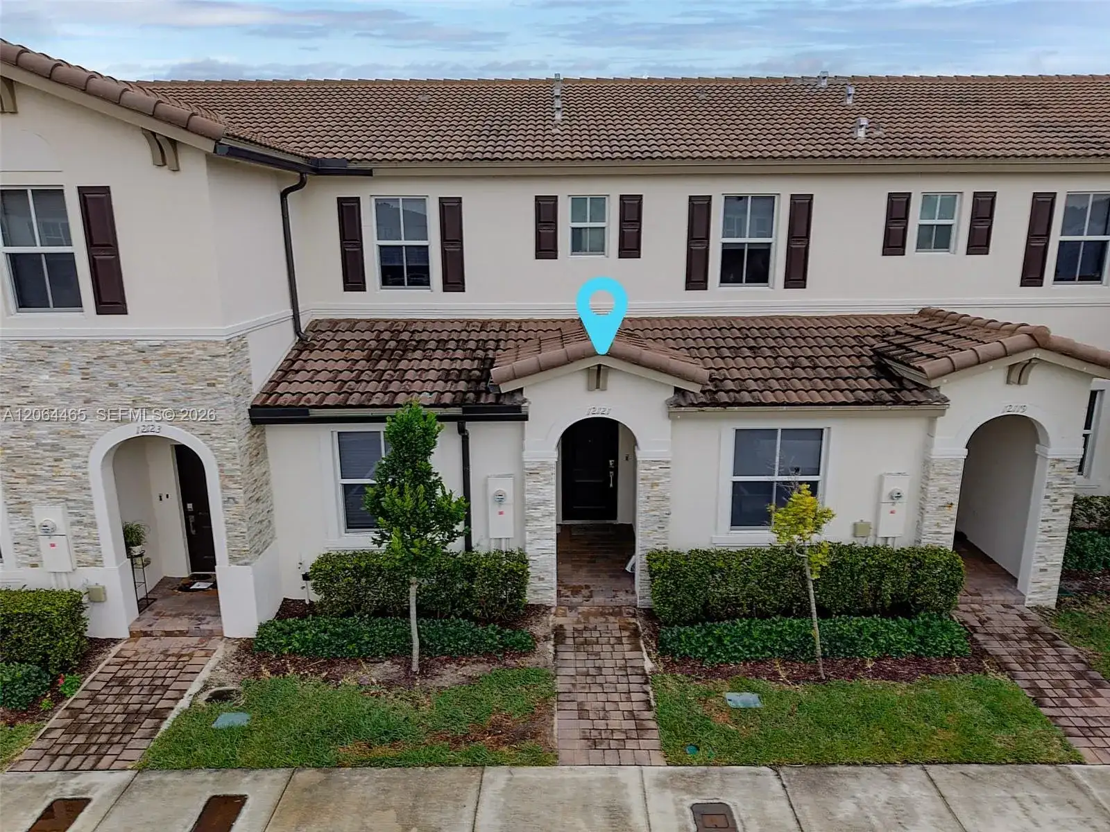 12121 NW 23rd Ct, Miami FL 33167 photo 5